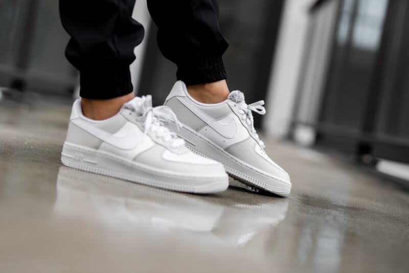 Air Force 1 Low '07 Levyn Photon Pölyä