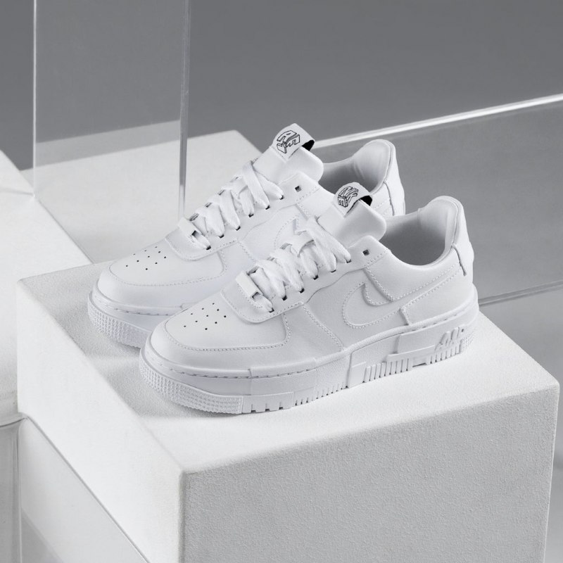 Air Force 1 Low Pixel Valkoinen