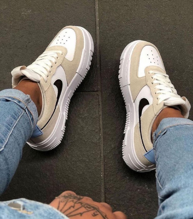 Air Force 1 Matalapikselin Aavikkohiekka