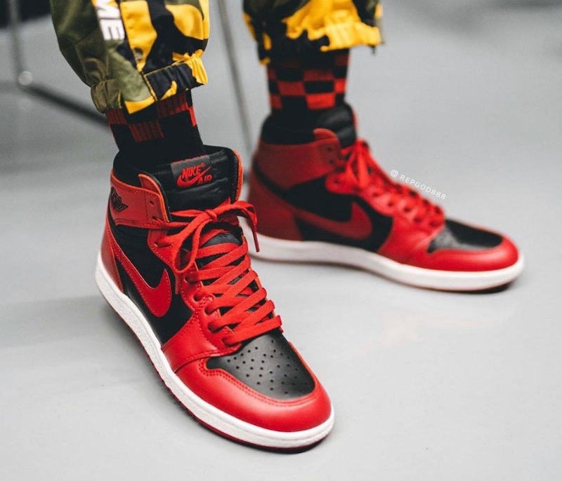 Air Jordan 1 High 85 Varsity Red
