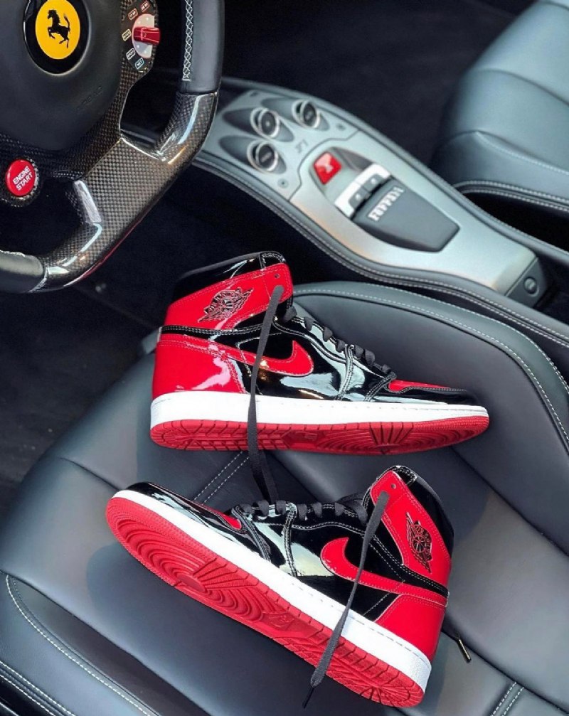 Air Jordan 1 High Og Patentti Kasvatettu
