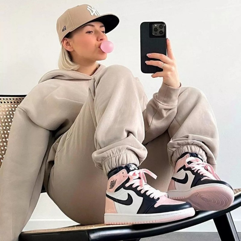 Air Jordan 1 High Og Purukumi