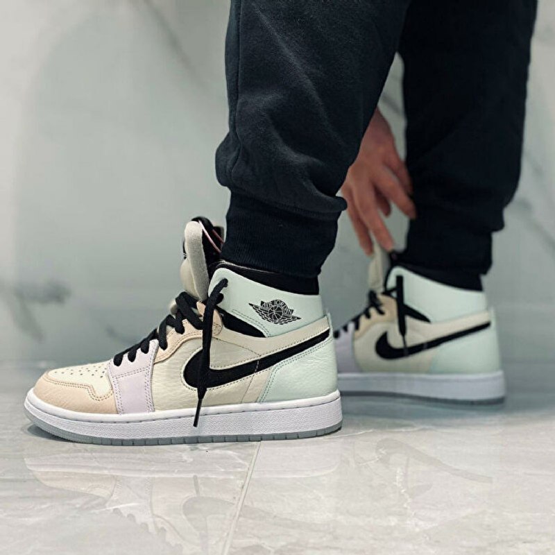 Air Jordan 1 High Zoom cmft Easter