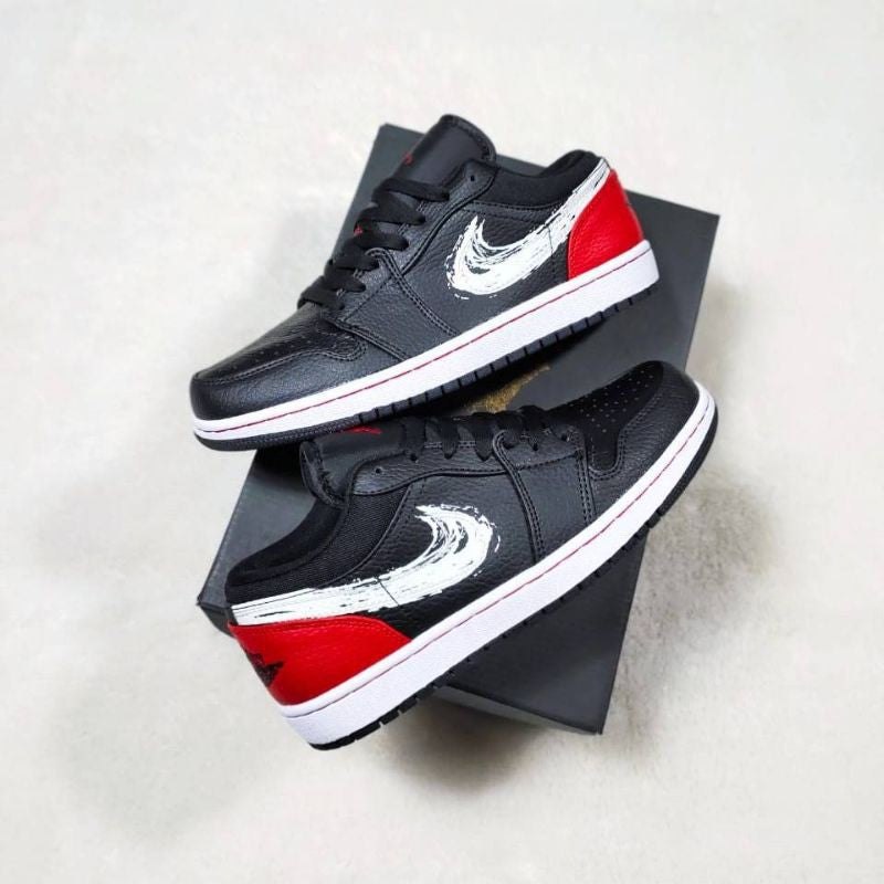 Air Jordan 1 Low Brushstroke Swoosh Musta