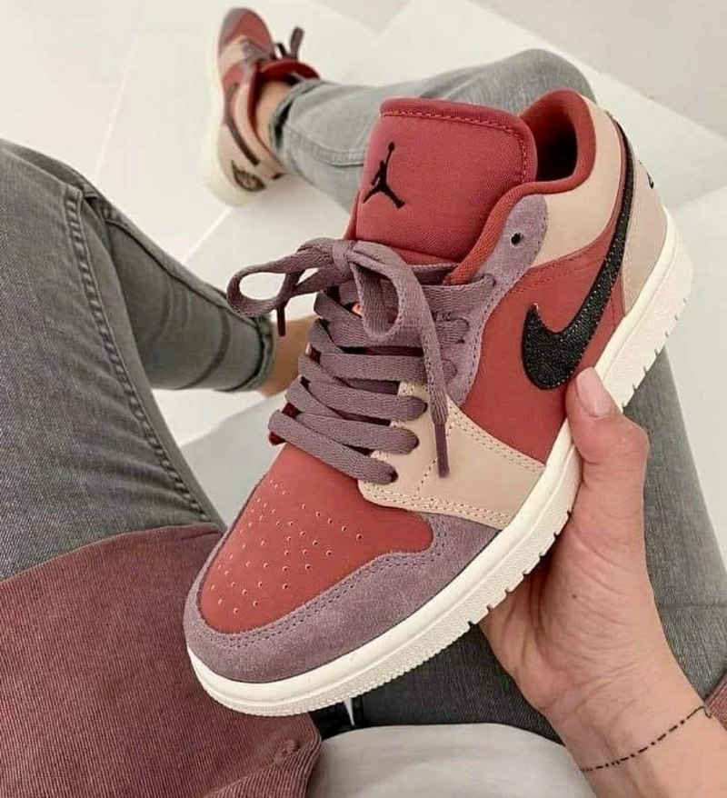 Air Jordan 1 Low Canyon Rust