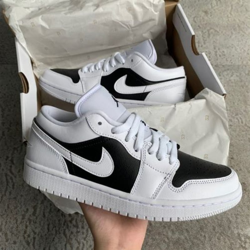 Air Jordan 1 Low Panda