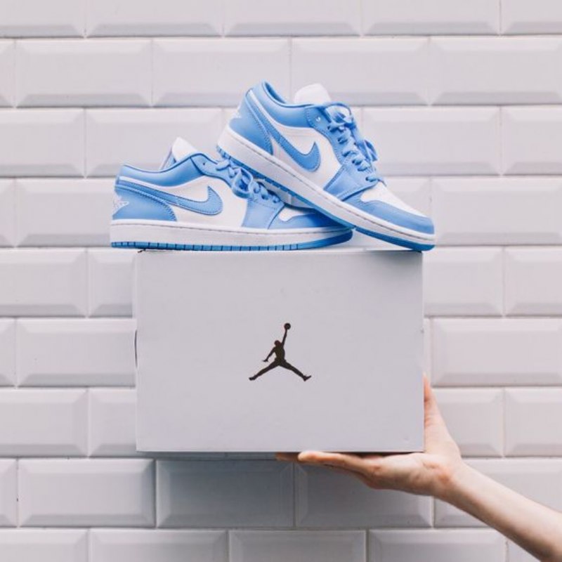Air Jordan 1 Low Sb Unc