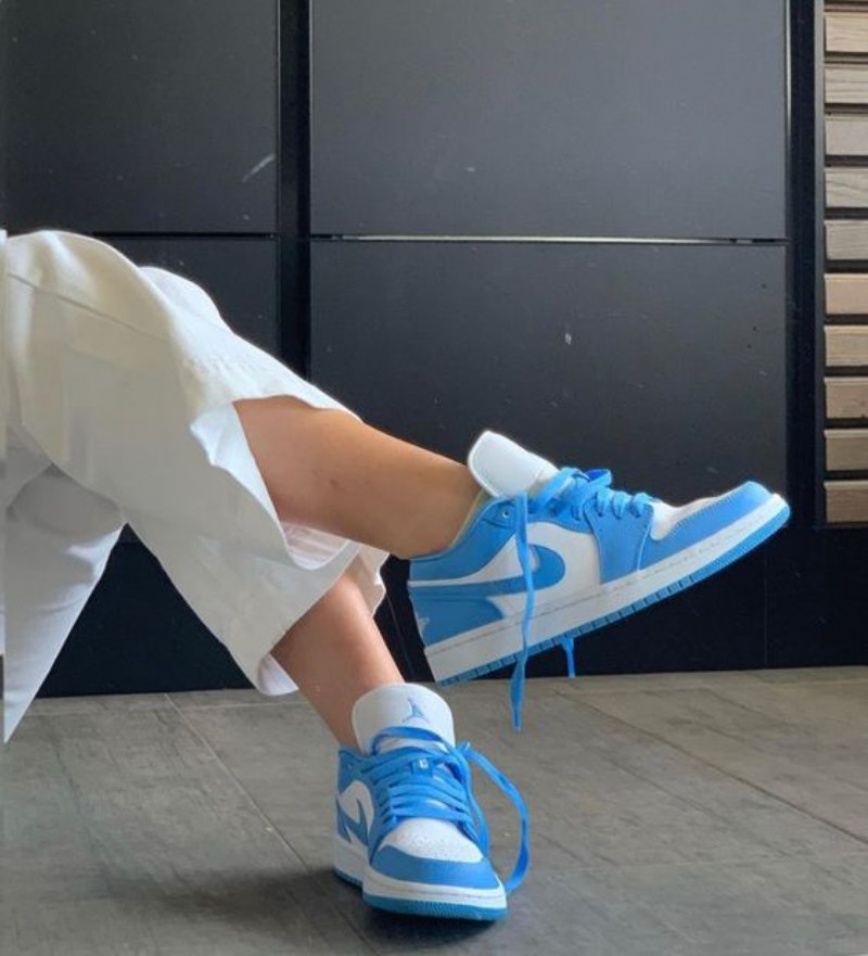 Air Jordan 1 Low Sb Unc