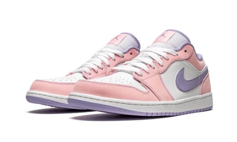 Air Jordan 1 Low Se Arctic Punch