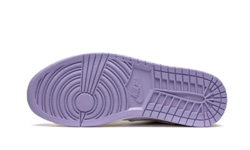 Air Jordan 1 Low Se Arctic Punch