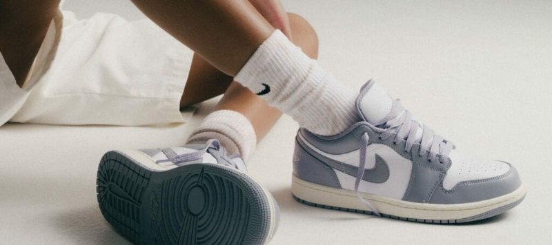 Air Jordan 1 Low Vintage Grey