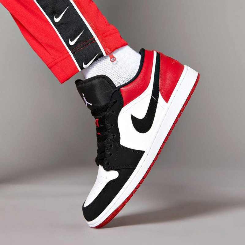 Air Jordan 1 Matala Musta Toe