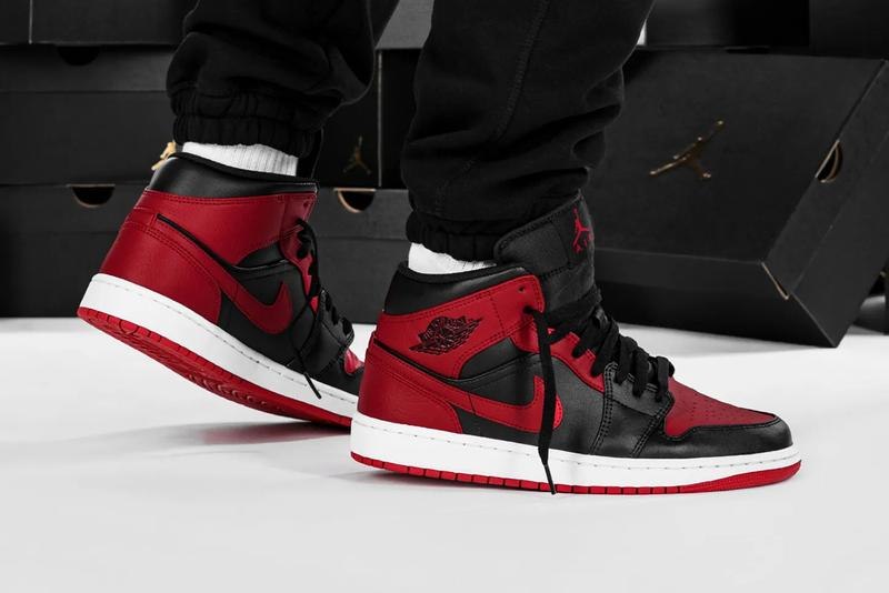 Air Jordan 1 Mid Banned (2020)