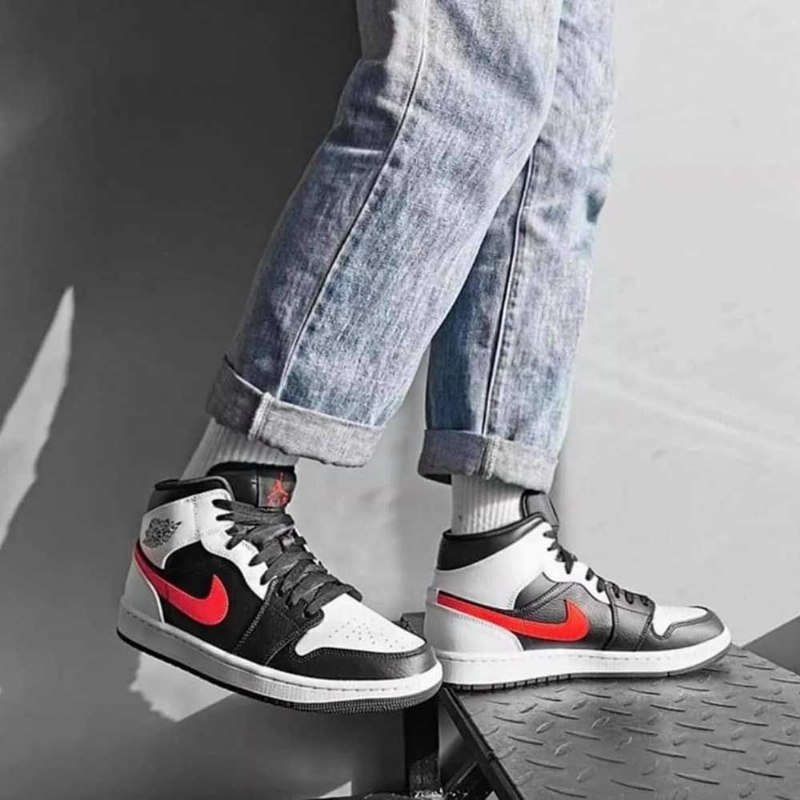 Air Jordan 1 Mid Black Chile Punainen Valkoinen