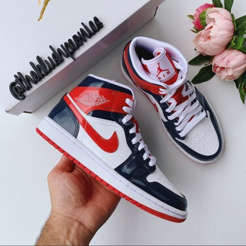 Air Jordan 1 Mid Champ Värit