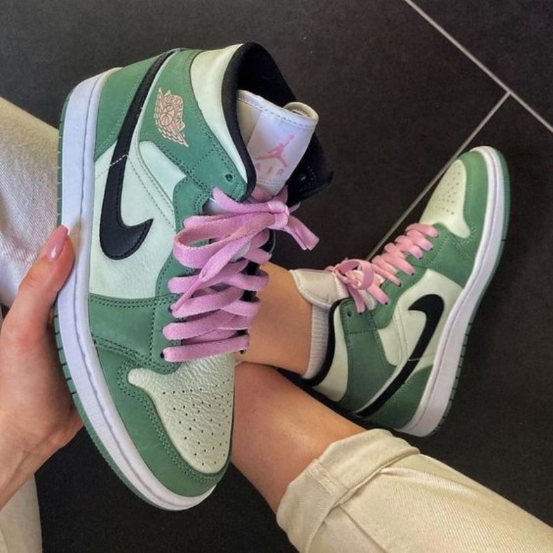 Air Jordan 1 Mid Dutch Green