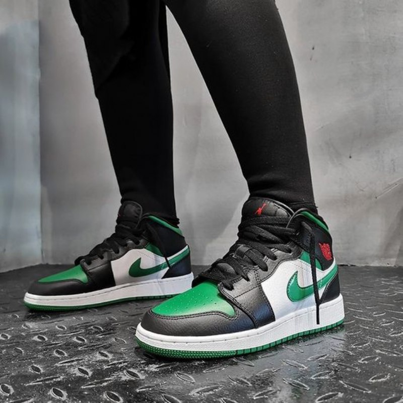 Air Jordan 1 Mid Pine Green