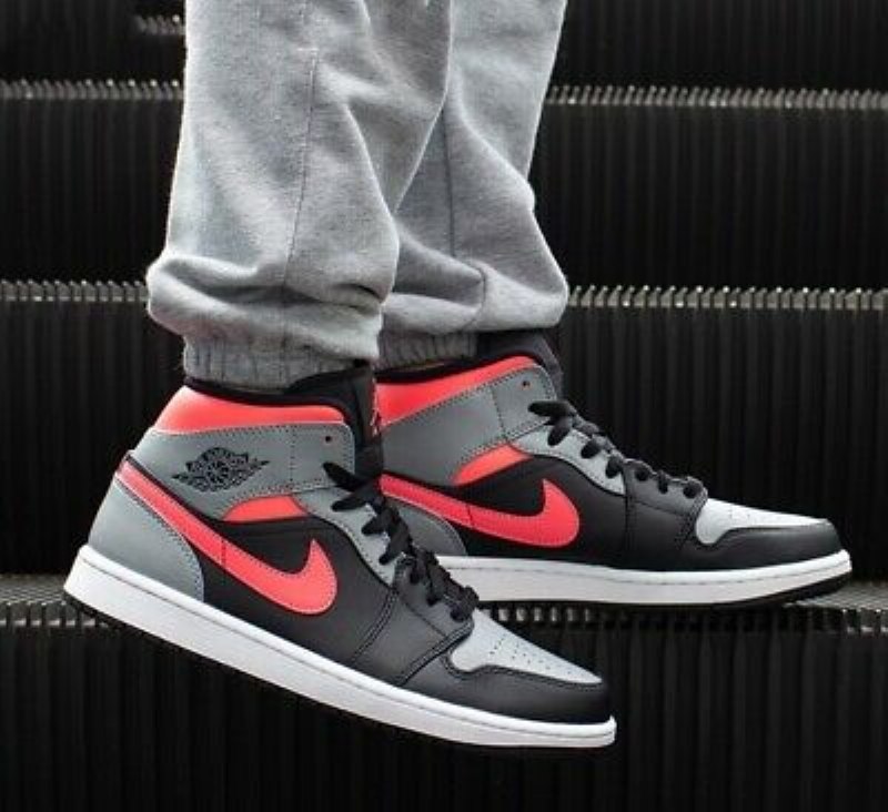 Air Jordan 1 Mid Pink Shadow