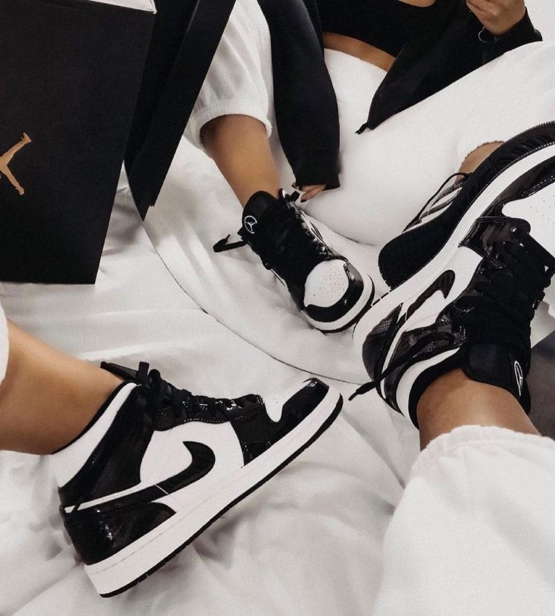 Air Jordan 1 Mid Se Hiilikuitu
