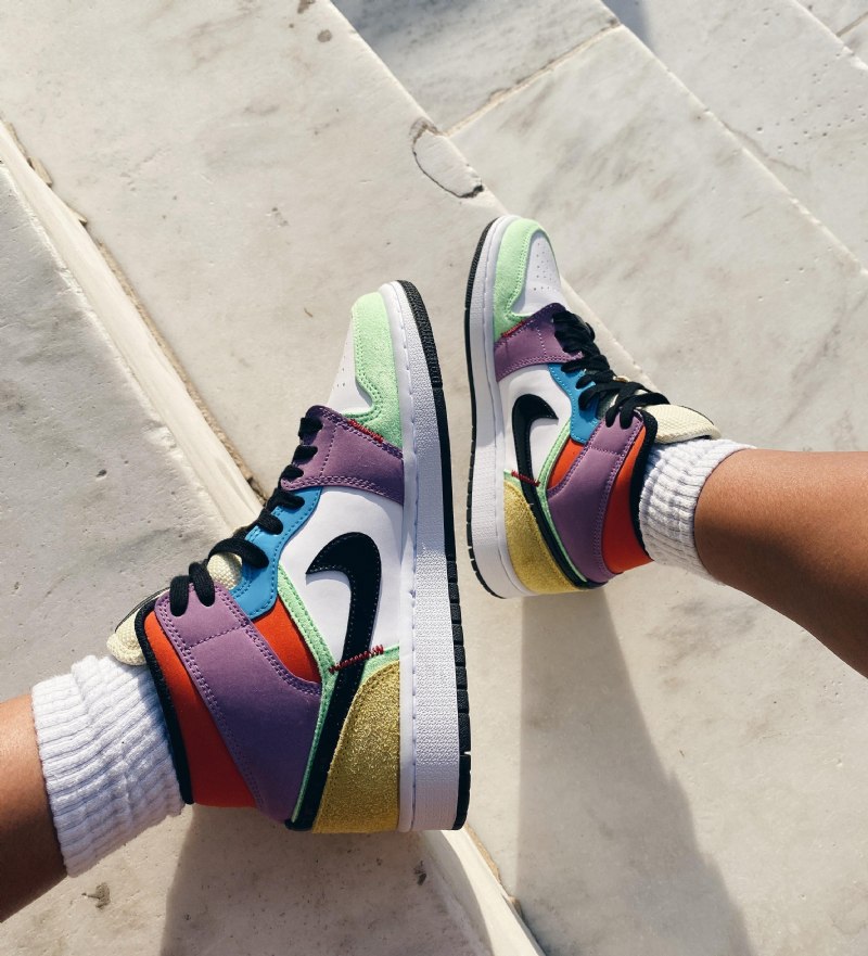 Air Jordan 1 Mid Se Lamppu