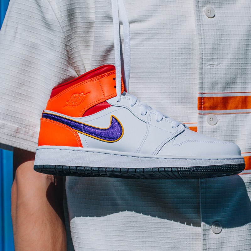Air Jordan 1 Mid Vaihtoehtoinen Moniväri