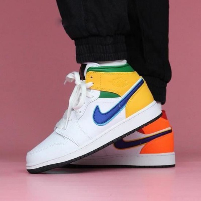 Air Jordan 1 Mid Vaihtoehtoinen Moniväri