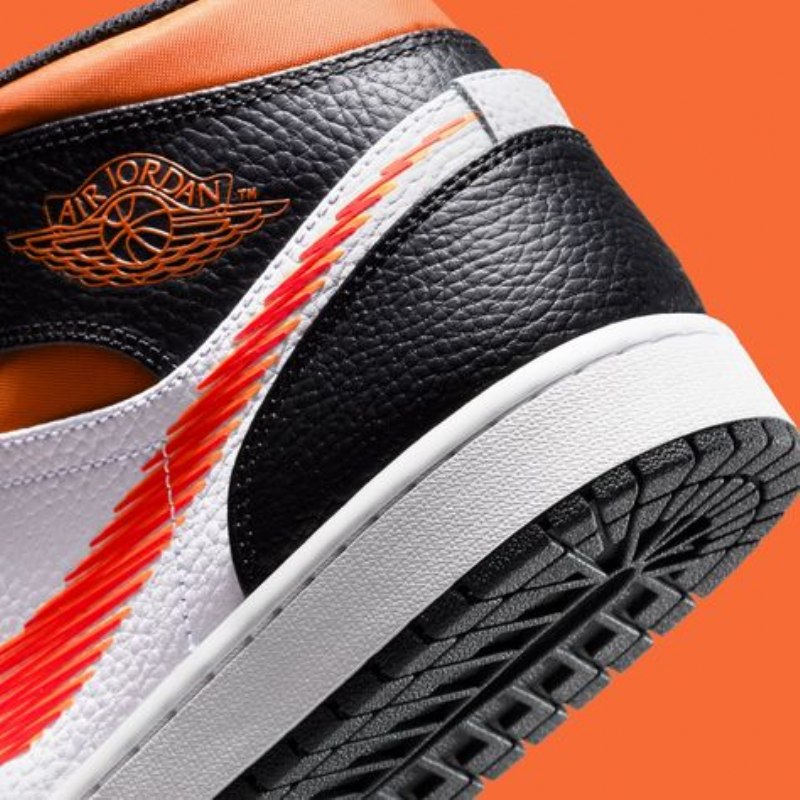 Air Jordan 1 Mid Zig-zag