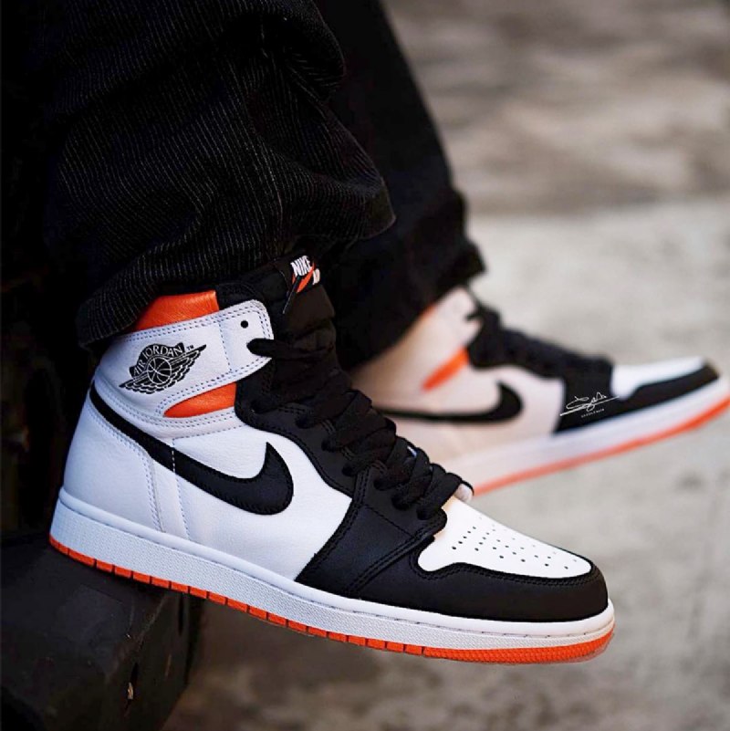 Air Jordan 1 Retro High Og Electro Oranssi