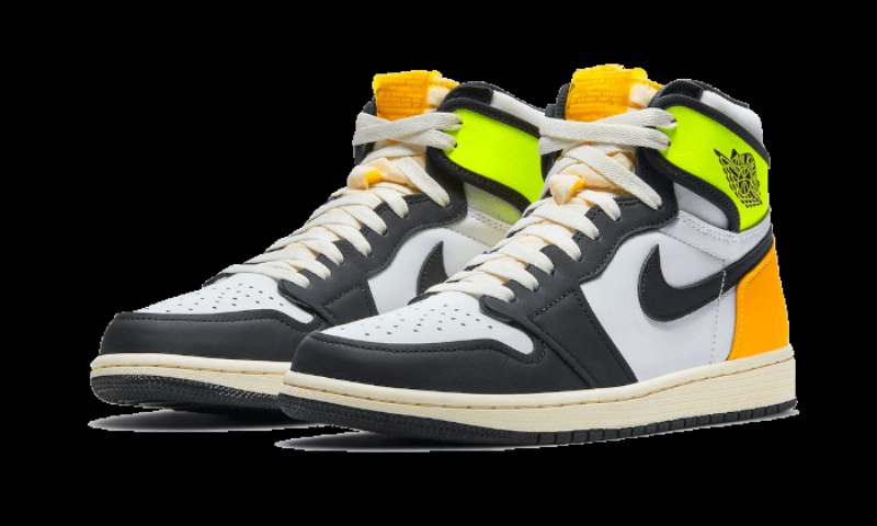 Air Jordan 1 Retro High Og Volt Gold