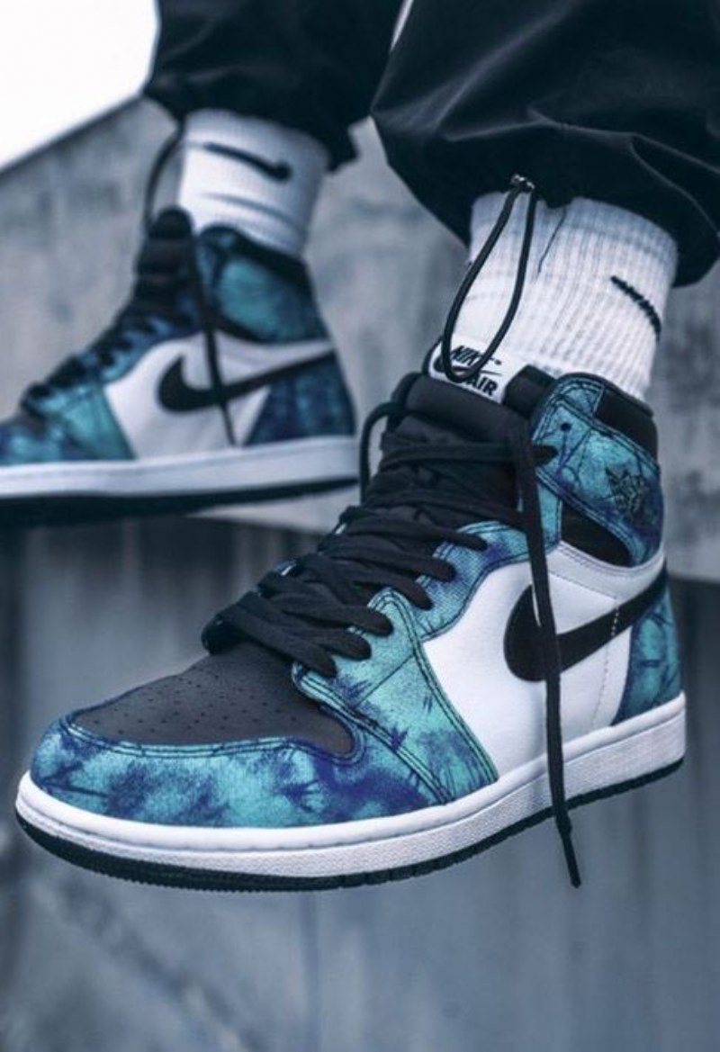 Air Jordan 1 Retro High Tie Dye