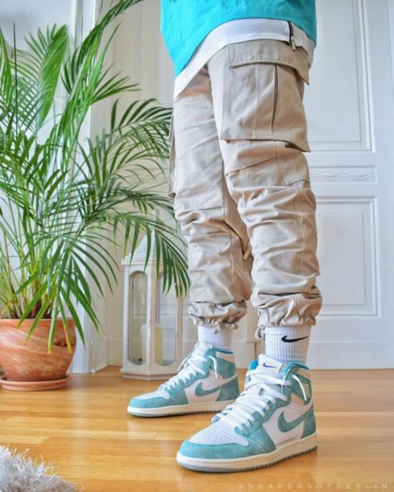 Air Jordan 1 Retro High Turbo Green
