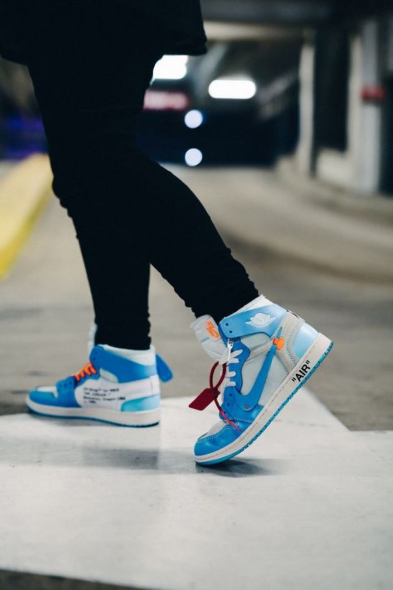 Air Jordan 1 Retro Korkea Laamenvalkoinen Yliopistosininen