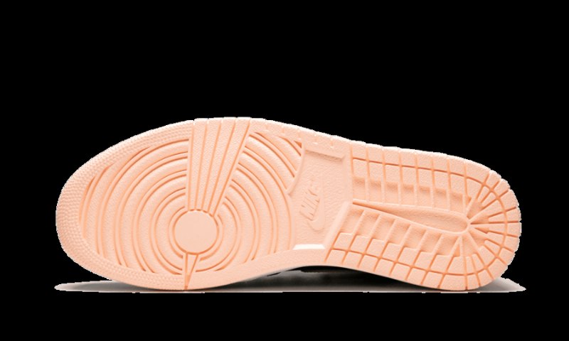 Air Jordan 1 Retro Korkea Musta Crimson Tint
