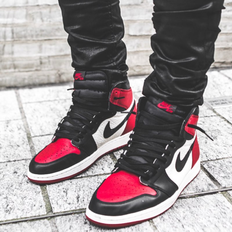 Air Jordan 1 Retro Korkearotuinen Varpaas