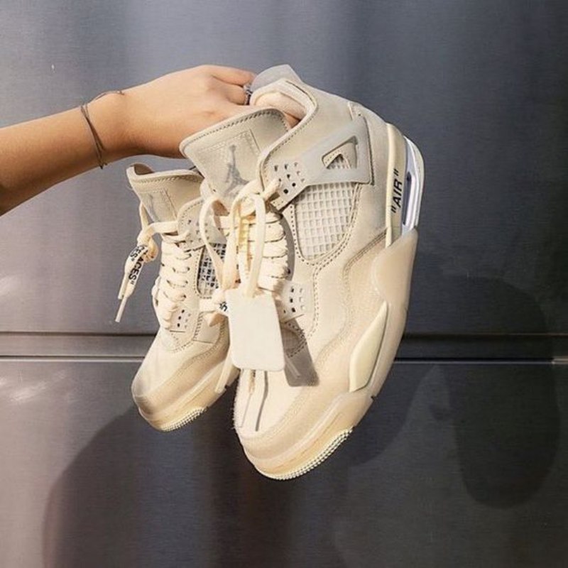 Air Jordan 4 Retro On-valkoinen Purje