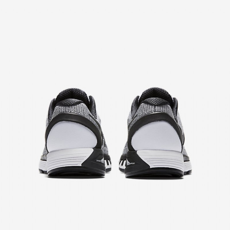 Juokse Nike Air Zoom Odyssey 2 Men