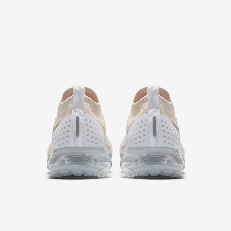 Juokseva Nike Air Vapormax Flyknit 2 Naisten Light Cream White Metallic Gold Star