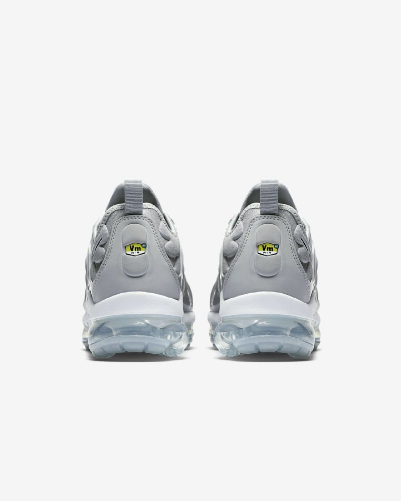 Juokseva Nike Air Vapormax More Miesten Musta Valkoinen Tummanharmaa