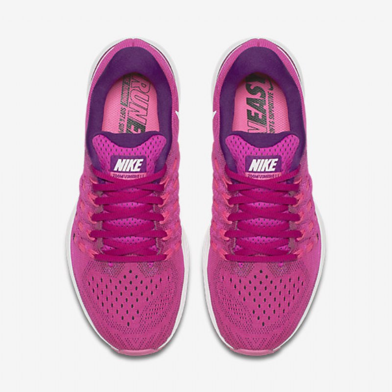 Juokseva Nike Air Zoom Vomero 11 Naisten Vaaleanpunainen Kirkas Grape Musta Valkoinen