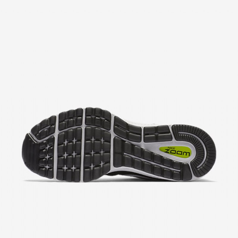Juokseva Nike Air Zoom Vomero 12 Naisten Black Antrasiitinvalkoinen