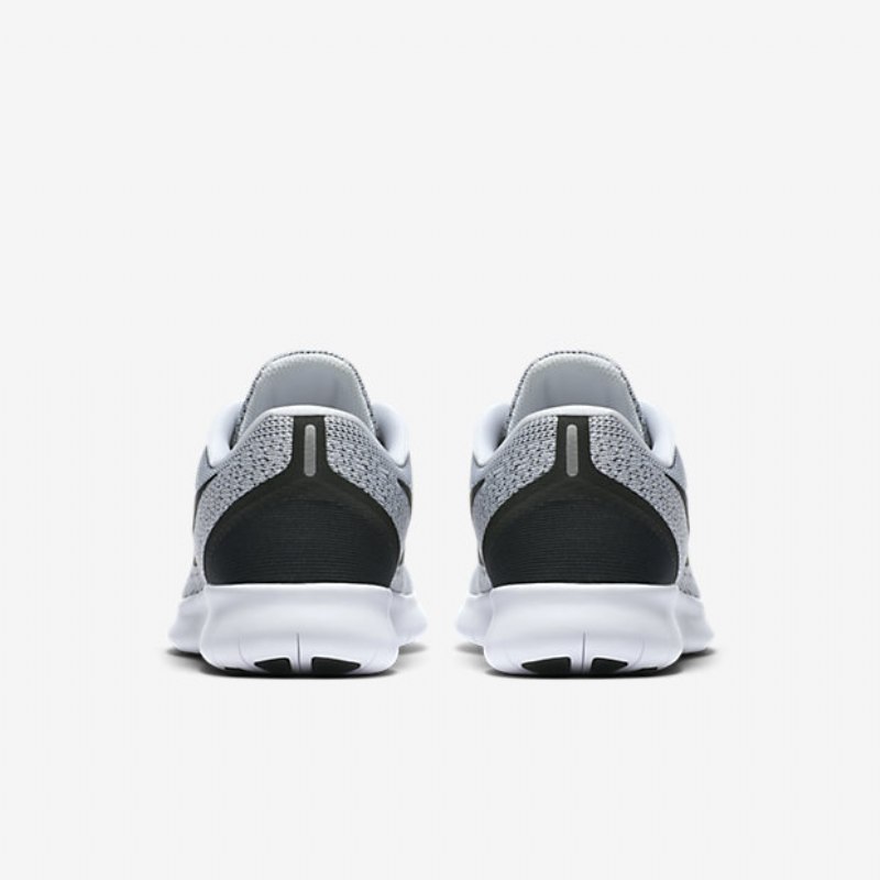 Juokseva Nike Free Naisten Rn