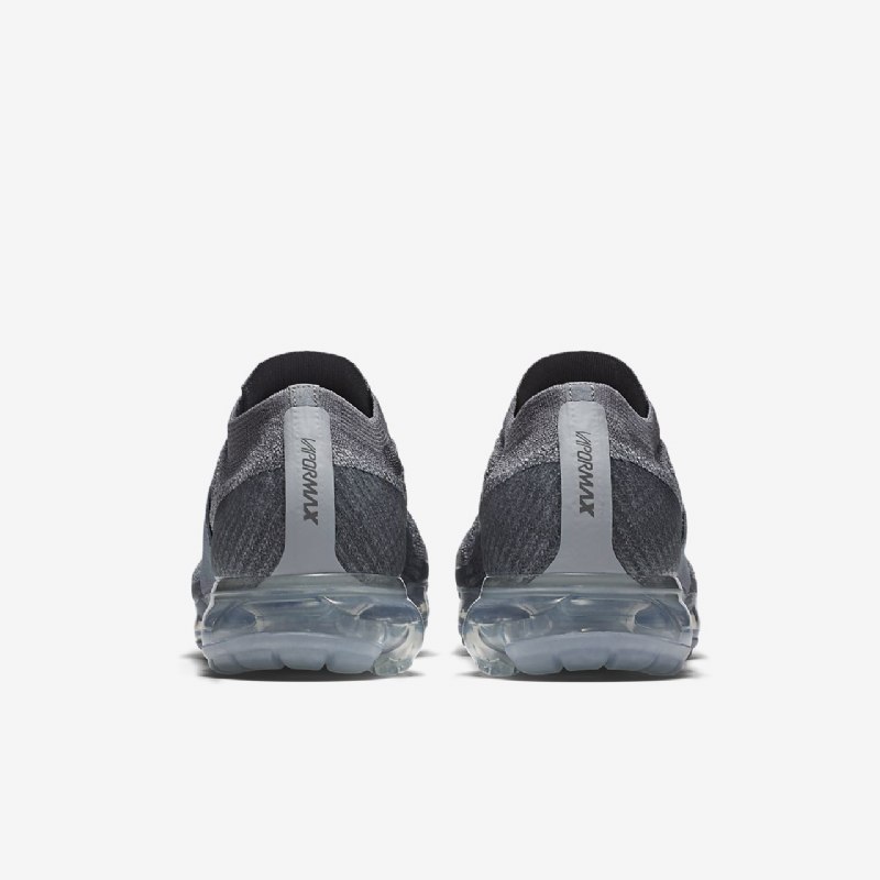 Juoksu Nike Air Moc Miesten Vapormax Flyknit Cold Hot Punch Harmaa Valkoinen Susi