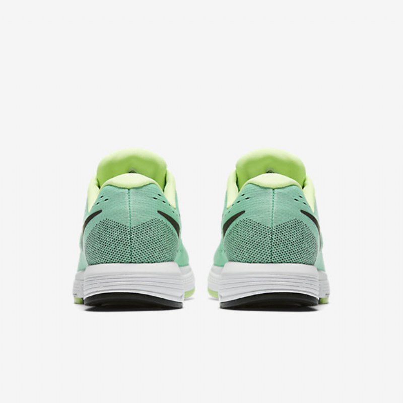 Juoksu Nike Air Zoom Vomero 11 Naisten