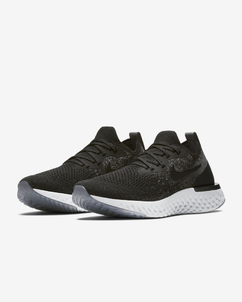 Juoksukengät Nike Epic React Flyknit Naisten Musta Tummanharmaa Harmaa Wolf White