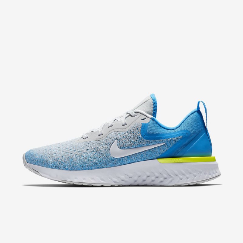 Juoksukengät Nike Naisten React Odyssey