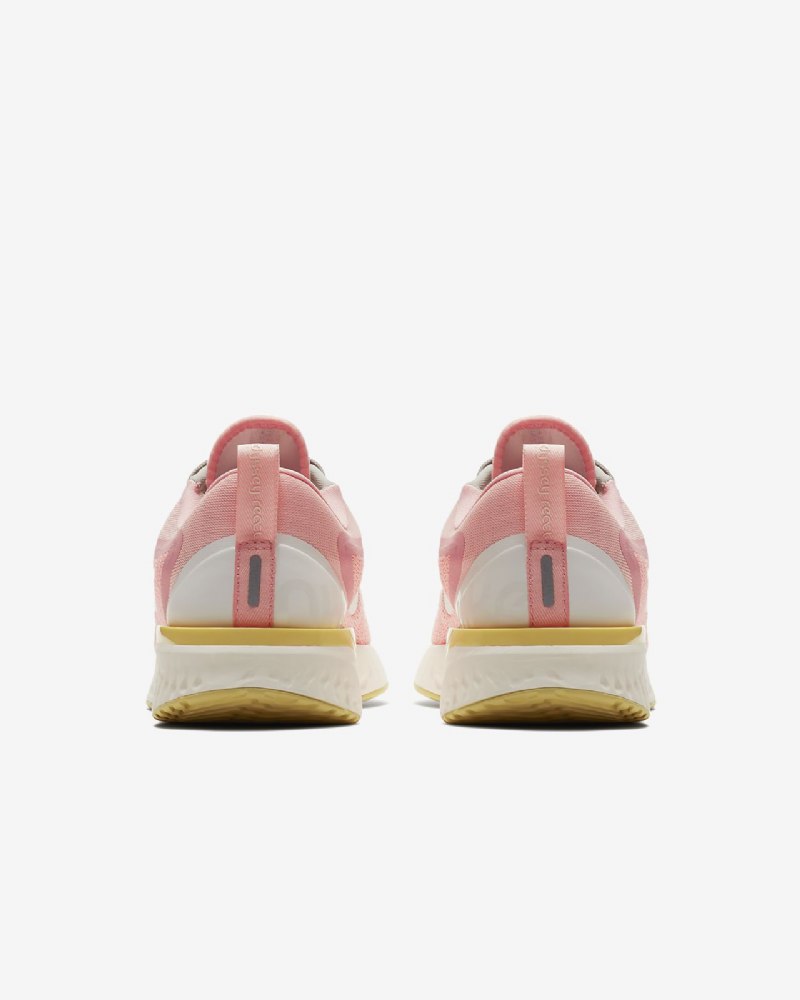 Juoksukengät Nike Naisten React Odyssey
