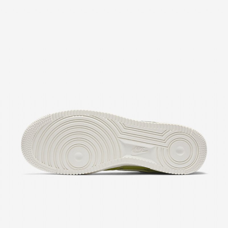 Nike Air Force 1 07 Miesten Lv8