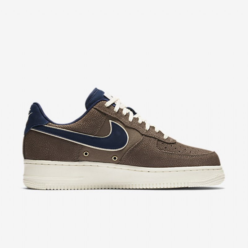 Nike Air Force 1 07 Miesten Lv8