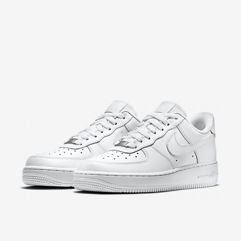 Nike Air Force 1 07 Naisten Kengät