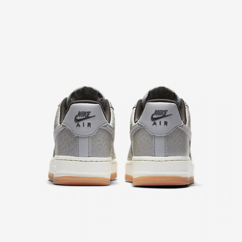Nike Air Force 1 07 Premium Naisten